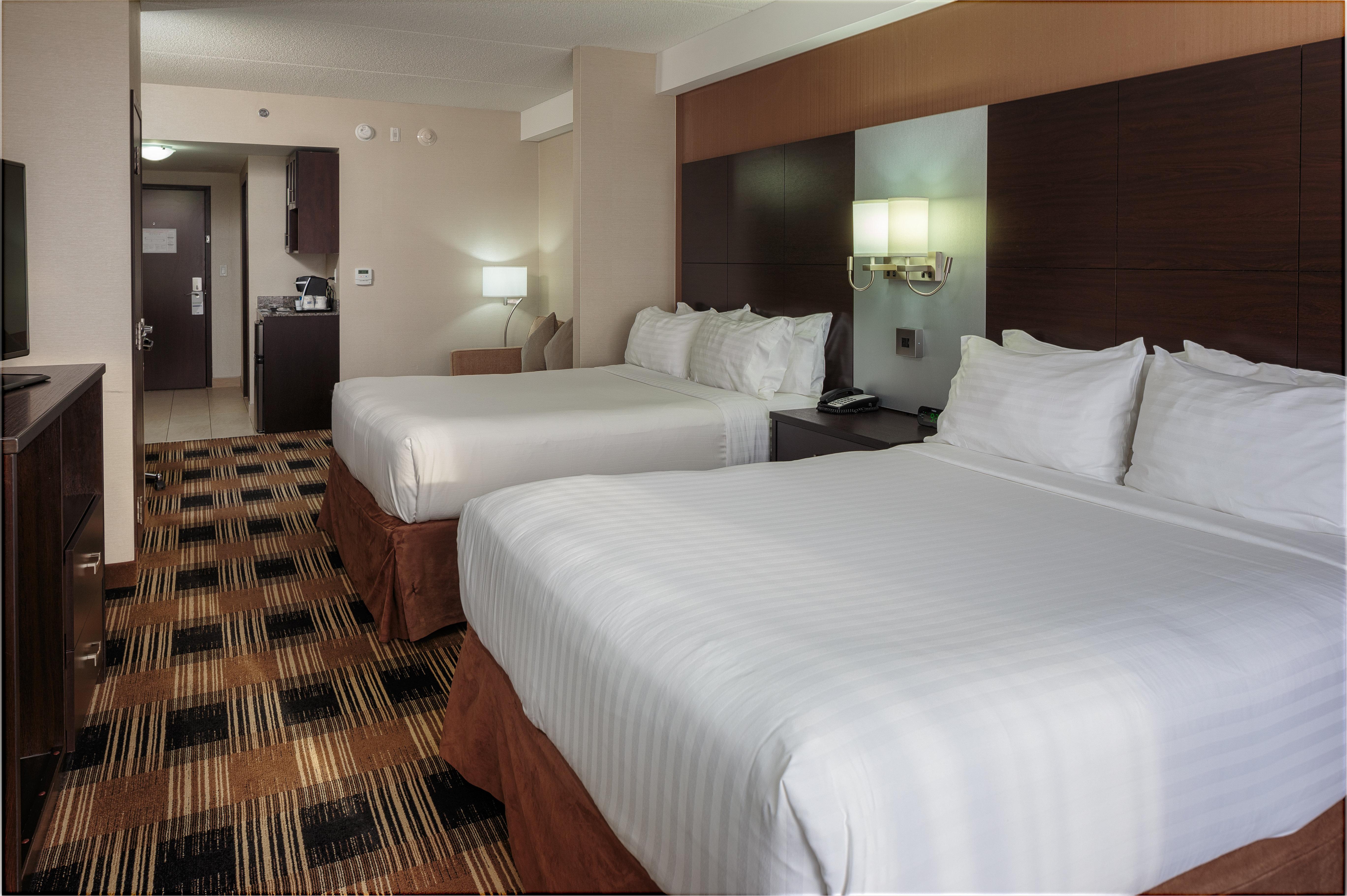 Holiday Inn Express & Suites Ottawa East-Orleans By Ihg Exterior foto