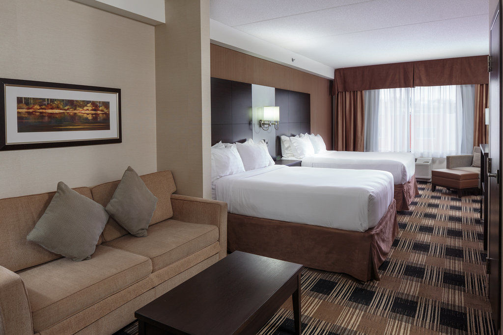 Holiday Inn Express & Suites Ottawa East-Orleans By Ihg Exterior foto